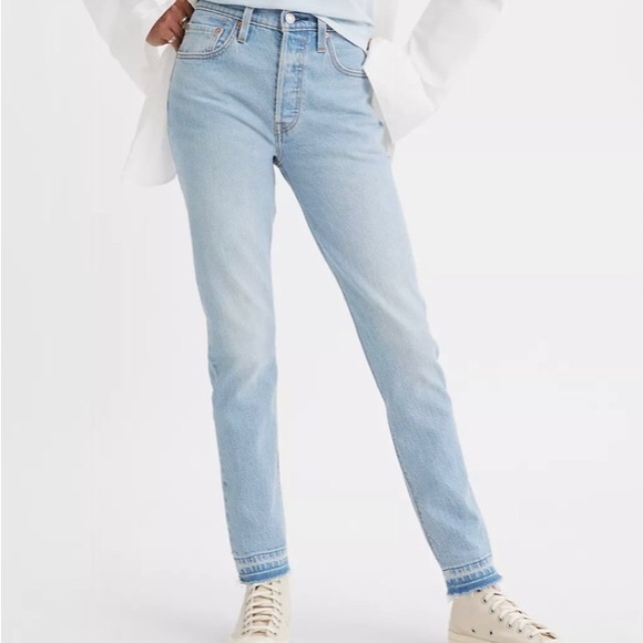 Levi's Denim - EUC Levi’s 501 Skinny Women’s Jeans Waist 26 Length 28